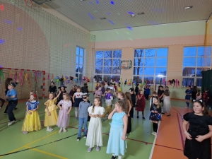 Bal karnawałowy kl. I-IV