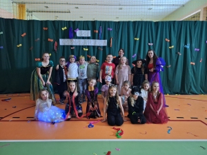 Bal karnawałowy kl. I-IV