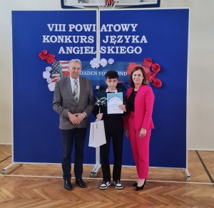 Gabriel Woźniak Laureatem Powiatowego Konkursu 
z Języka Angielskiego „Broaden Your Mind”