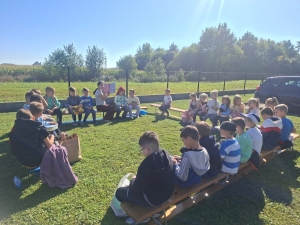 Piknik czytelniczy w plenerze