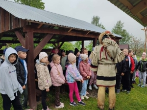 Śladami Indian – wycieczka do Fortu Wapiti w Zalasowej