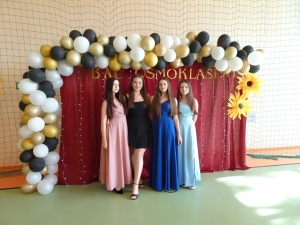 Bal Ósmoklasisty