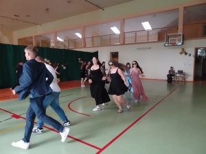 Bal Ósmoklasisty