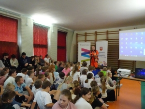 Prelekcja  pn. „Zwiększamy bezpieczeństwo ruchu drogowego"