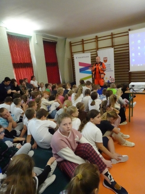 Prelekcja  pn. „Zwiększamy bezpieczeństwo ruchu drogowego"