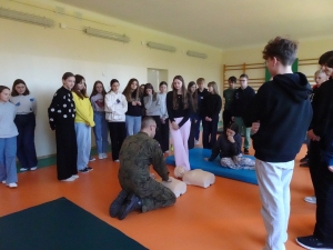 ,,Edukacja z wojskiem''