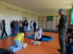 ,,Edukacja z wojskiem''