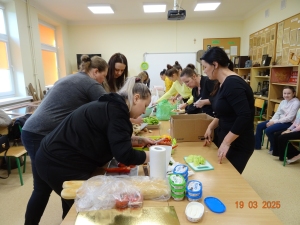 ,,Zdrowe śniadanie daje moc''-projekt kl.I-III