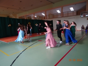 Bal Ósmoklasisty