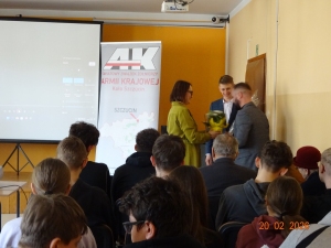 Udział kl. VII-VIII w projekcji filmu 
,,Tarzan. Dzieci tej ziemi''