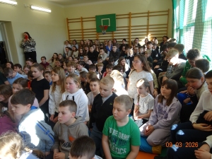 Uroczysty apel z okazji Dnia Kobiet