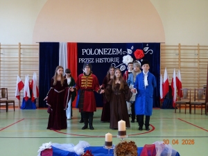 ,,Polonezem przez historię''-obchody 235. rocznicy uchwalenia Konstytucji 3 Maja