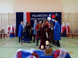 ,,Polonezem przez historię''-obchody 235. rocznicy uchwalenia Konstytucji 3 Maja