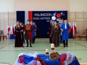 ,,Polonezem przez historię''-obchody 235. rocznicy uchwalenia Konstytucji 3 Maja