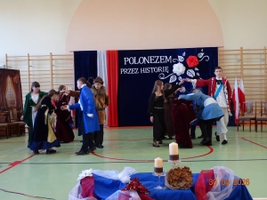 ,,Polonezem przez historię''-obchody 235. rocznicy uchwalenia Konstytucji 3 Maja