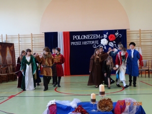 ,,Polonezem przez historię''-obchody 235. rocznicy uchwalenia Konstytucji 3 Maja