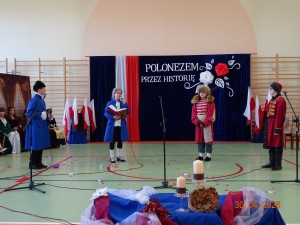 ,,Polonezem przez historię''-obchody 235. rocznicy uchwalenia Konstytucji 3 Maja