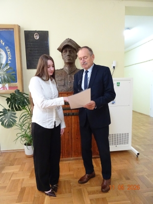 Anna Sobota Finalistką Małopolskiego Konkursu 
Języka Polskiego