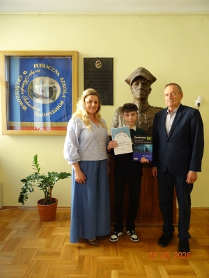 Gabriel Woźniak Laureatem Powiatowego Konkursu 
z Języka Angielskiego „Broaden Your Mind”