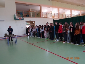 Edukacja z żołnierzami jednostki specjalnej
