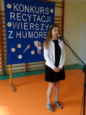  ,,Konkurs Recytacji Wierszy z Humorem''-kl. IV-VIII