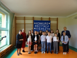  ,,Konkurs Recytacji Wierszy z Humorem''-kl. IV-VIII
