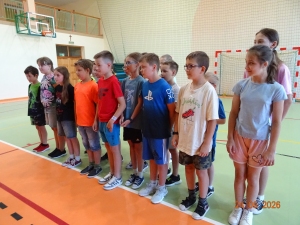 Wręczenie kart rowerowych Uczniom klas IVa i IVb