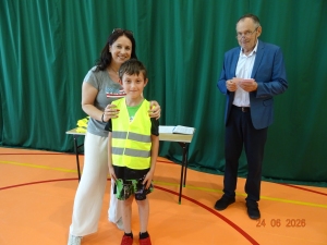 Wręczenie kart rowerowych Uczniom klas IVa i IVb