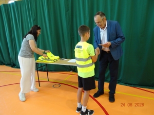 Wręczenie kart rowerowych Uczniom klas IVa i IVb