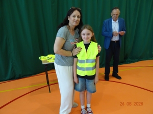 Wręczenie kart rowerowych Uczniom klas IVa i IVb