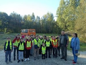 Wyjazd na zajęcia przyrodniczo-leśne klas 4 i 5a