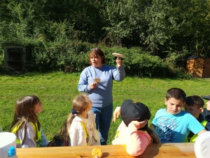 Wyjazd na zajęcia przyrodniczo-leśne klas 4 i 5a