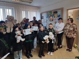 Akcja Miś 
pn. „Nie bij mnie. Kochaj mnie”.