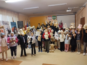 Akcja Miś 
pn. „Nie bij mnie. Kochaj mnie”.