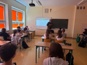 „Edukacja z wojskiem”  