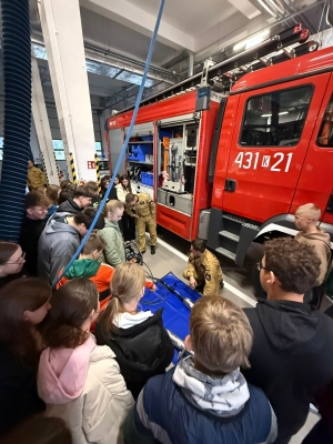 Uczniowie klasy VII i VIII 
w Straży Pożarnej