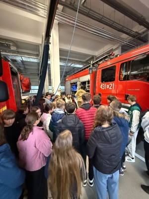 Uczniowie klasy VII i VIII 
w Straży Pożarnej