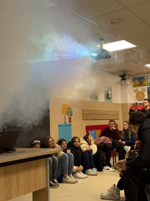 Uczniowie klasy VII i VIII 
w Straży Pożarnej