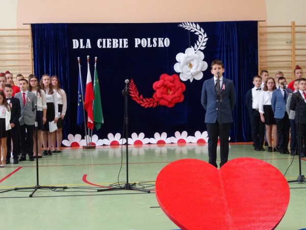  Akademia z okazji Święta Niepodległości i Święta Patrona Szkoły 