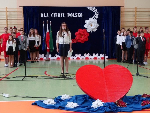  Akademia z okazji Święta Niepodległości i Święta Patrona Szkoły 