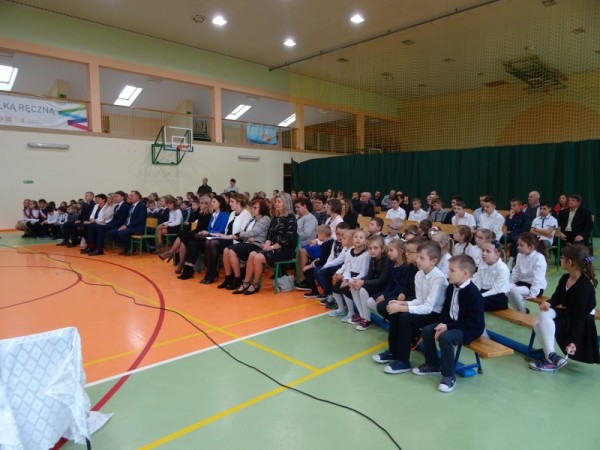  Akademia z okazji Święta Niepodległości i Święta Patrona Szkoły 